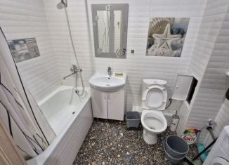 Сдаю в аренду 2-ком. квартиру, 47 м2, Пермь, улица Лебедева, 40А