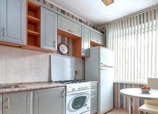 Продажа 2-комнатной квартиры, 43 м2, Тюмень, Севастопольская улица, 23