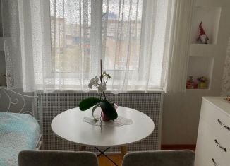 Продается трехкомнатная квартира, 81 м2, Псковская область, улица Рокоссовского, 5А