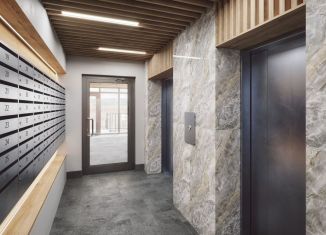 Продается 2-ком. квартира, 62.1 м2, поселок городского типа Стройкерамика, улица Олега Пешкова