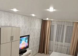 Сдаю в аренду 1-ком. квартиру, 40 м2, Республика Башкортостан, улица Генерала Кусимова, 15