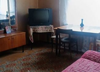 Сдам в аренду трехкомнатную квартиру, 53 м2, Череповец, улица Тимохина, 18/32