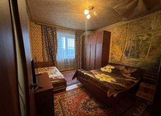 Сдача в аренду 2-ком. квартиры, 52 м2, Старый Оскол, микрорайон Студенческий, 18