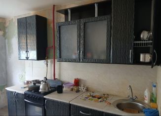 Продам 3-комнатную квартиру, 65.8 м2, Нижний Новгород, метро Буревестник, улица Сергея Акимова, 52