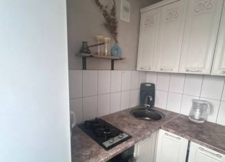 Продаю однокомнатную квартиру, 31.8 м2, Новосибирск, Первомайская улица, 100