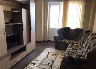 Сдается 2-ком. квартира, 58 м2, Майкоп, улица Чкалова, 65