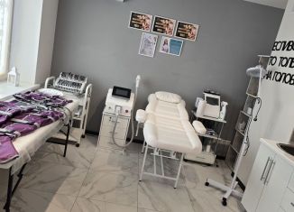 Продам помещение свободного назначения, 43.7 м2, Энгельс, улица Шурова Гора, 7/8