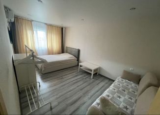 Сдаю 1-комнатную квартиру, 32 м2, Сочи, улица Молокова, 30
