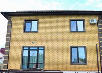 Продаю дом, 180 м2, Кузнецк, улица Белинского, 82