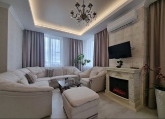 Сдам трехкомнатную квартиру, 118 м2, Тольятти, Комсомольское шоссе, 42/22, ЖК Золотой Берег