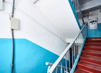 Продаю 4-комнатную квартиру, 59.5 м2, Томск, Смоленский переулок, 27, Советский район