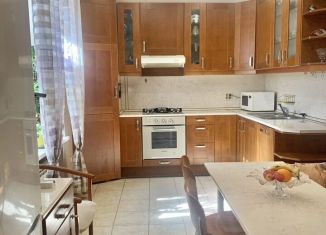 Трехкомнатная квартира на продажу, 71.6 м2, Москва, ЦАО, Новослободская улица, 62к1