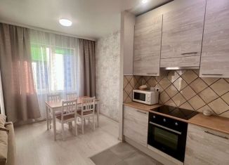 Продаю двухкомнатную квартиру, 57.5 м2, Карелия, улица Чкалова, 40