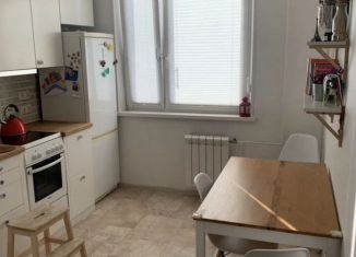 Сдается 2-ком. квартира, 50 м2, Москва, Мичуринский проспект, 31к4, метро Раменки