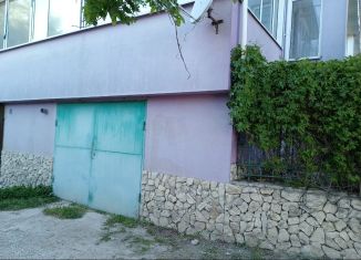 Продается гараж, 30 м2, Феодосия, улица Куйбышева, 57