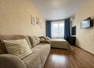 Сдается в аренду 2-комнатная квартира, 75 м2, Геленджик, улица Халтурина