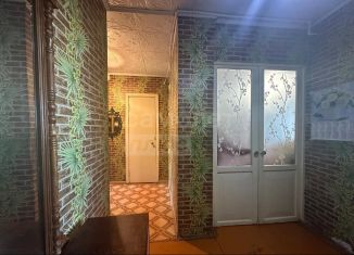 Продажа 2-ком. квартиры, 47.8 м2, Оренбург, улица Котова, 44
