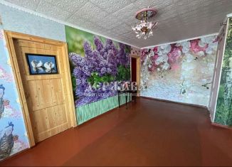 Продаю 2-ком. квартиру, 40 м2, Старый Оскол, Первомайская улица, 21