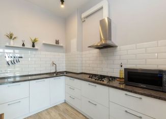 Продается 2-комнатная квартира, 66.4 м2, посёлок Путёвка, микрорайон Мегаполис-Парк, 14