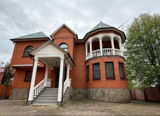 Продаю коттедж, 456 м2, деревня Калчуга