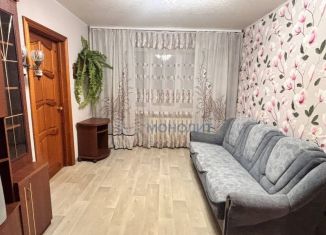 Продам 2-ком. квартиру, 45 м2, Дзержинск, проспект Циолковского, 46