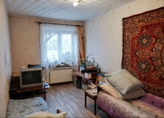 Продается трехкомнатная квартира, 61.2 м2, Кыштым, улица Металлургов, 2