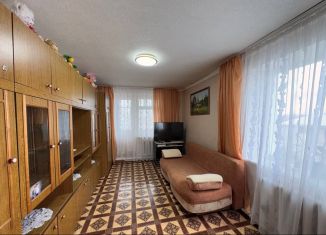 Продажа 2-комнатной квартиры, 44.8 м2, Чувашия, улица Ленина, 10А