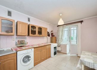 Продаю 3-ком. квартиру, 75 м2, Краснодар, улица КИМ, 1, микрорайон Дубинка