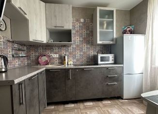 Продается 1-комнатная квартира, 34.1 м2, Псковская область, улица Генерала Маргелова, 9