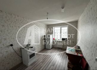 Продаю трехкомнатную квартиру, 71 м2, Чайковский, Сосновая улица, 17/1