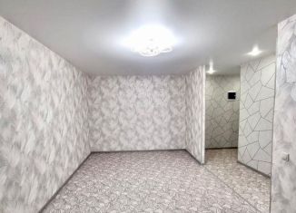 Продаю 1-комнатную квартиру, 30.6 м2, Ефремов, улица Горького, 49