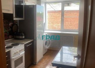 Продается 2-комнатная квартира, 40.7 м2, Белово, Сетевая улица, 8