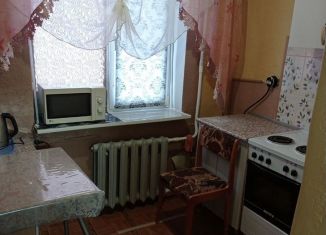 Сдам в аренду 1-ком. квартиру, 36 м2, Норильск, улица Мира, 6А