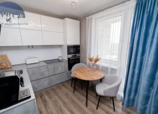 Продаю двухкомнатную квартиру, 52.7 м2, село Усады, Уютная улица, 4