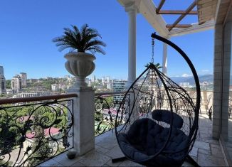 Продаю 4-ком. квартиру, 147 м2, Сочи, улица Роз, 52, микрорайон Центральный