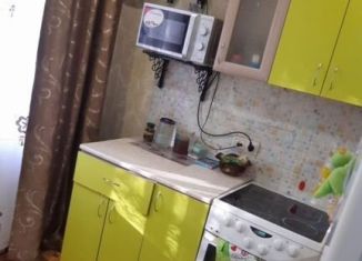 Продажа 2-ком. квартиры, 41 м2, Нижний Тагил, улица 7-й Квартал, 19