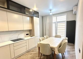 Продам 2-комнатную квартиру, 55 м2, Махачкала, Газпромная улица, 15к5, ЖК Новая Пальмира