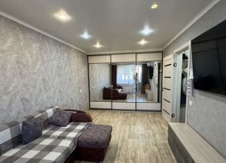 Продажа 2-ком. квартиры, 43 м2, Туймазы, улица 70 лет Октября, 13