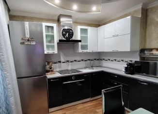 Продажа трехкомнатной квартиры, 58 м2, Курчатов, улица Гайдара, 3