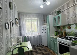 Продам 2-комнатную квартиру, 50 м2, Боровичи, улица Виталия Бианки, 47