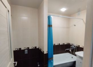 Продам 2-комнатную квартиру, 46 м2, Ульяновск, улица Терешковой, 1, Засвияжский район