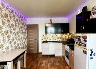 Продается 1-комнатная квартира, 46.6 м2, Мурино, проспект Авиаторов Балтики, 7, ЖК Виктория