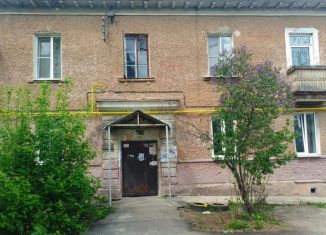 Продается 2-ком. квартира, 43 м2, Екатеринбург, Изумрудный переулок, 4, метро Уралмаш