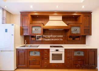 Сдам 3-комнатную квартиру, 96 м2, Санкт-Петербург, улица Бутлерова, 9к2, метро Академическая