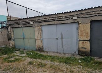 Продаю гараж, 18 м2, Евпатория, улица Строителей, 2