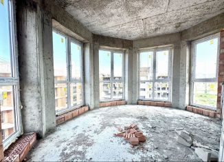 Продается 2-ком. квартира, 66.7 м2, Нальчик, улица 2-й Таманской Дивизии, 33А