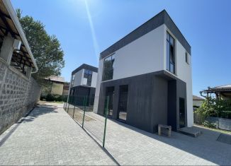 Продажа дома, 80 м2, посёлок городского типа Дагомыс, улица Туманяна, 24