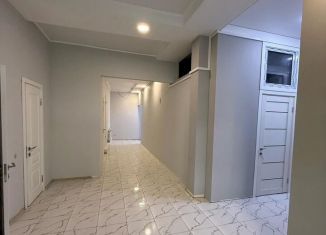 Сдаю в аренду торговую площадь, 22 м2, Махачкала, улица Магомеда Ярагского, 72, Советский внутригородской район