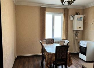 Продается двухкомнатная квартира, 68 м2, Хасавюрт, улица Датуева, 68А