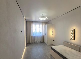 Сдача в аренду 1-ком. квартиры, 40 м2, Краснодар, Тепличная улица, 62/1к6, микрорайон Завод Радиоизмерительных Приборов